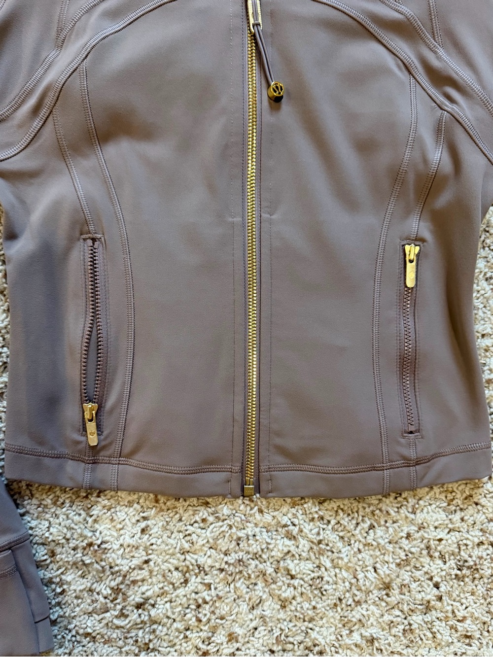 Lululemon Women’s Taupetastic/Gold Zip Define Cropped Jacket *Nulu. Size 6. NWOT - Picture 6 of 16